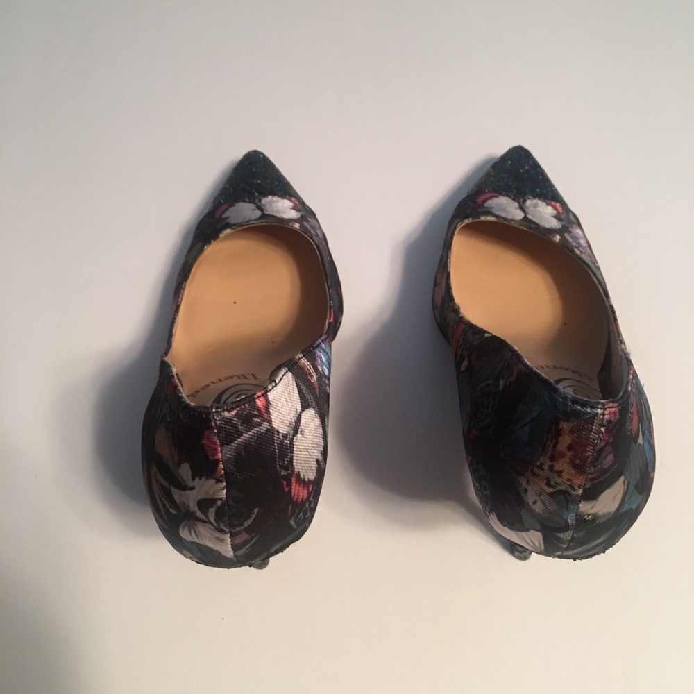 💎J. Renee multi-color pump w/black sequined toe - Picture 6 of 8